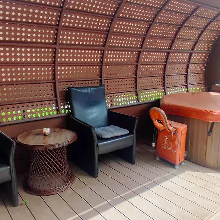 Magic Sauna,jakuzzi,kino